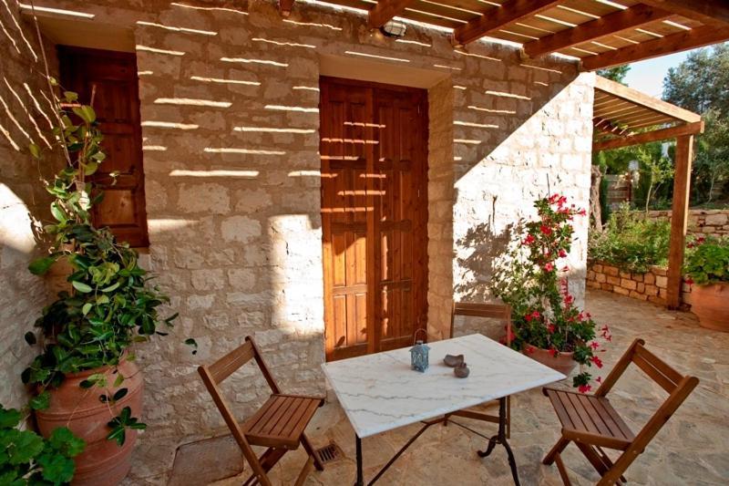 Aoritis Villas Lampini Chambre photo